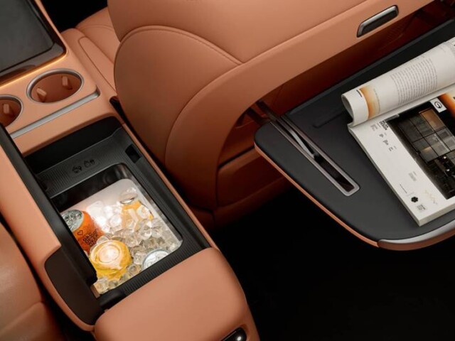 GAC Aion V interior geladeira GAC Aion V interior geladeira