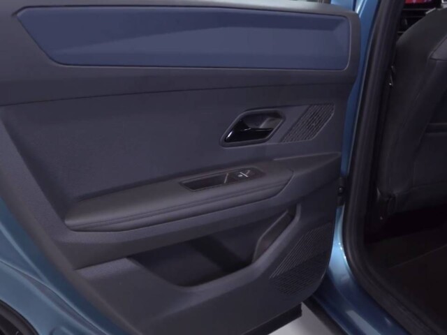 Renault boreal detalhe acabamento porta traseira Renault boreal detalhe acabamento porta traseira