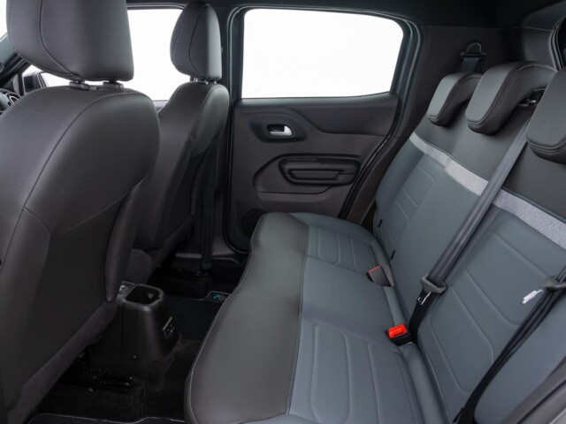 Citroen C3 2026 interior bancos traseiros Citroen C3 2026 interior bancos traseiros