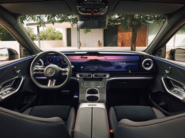 Mercedes GLC 2026 interior Mercedes GLC 2026 interior