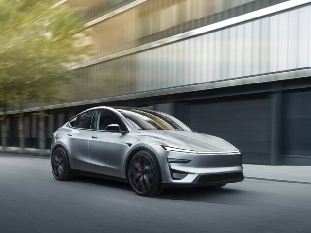 Tesla Model Y Performance - Novo modelo da Tesla vai de 0 a 100 km/h em apenas 3.5 segundos 13 Tesla Model Y Performance - Novo modelo da Tesla vai de 0 a 100 km/h em apenas 3.5 segundos 3