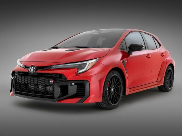Toyota GR Corolla 2026 tem melhorias mecânicas e visual atualizado 4 Toyota GR Corolla 2026 tem melhorias mecânicas e visual atualizado 1