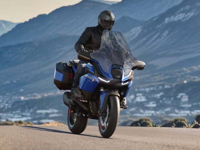 BMW R 1300 RTBMW R 1300 RT BMW R 1300 RT