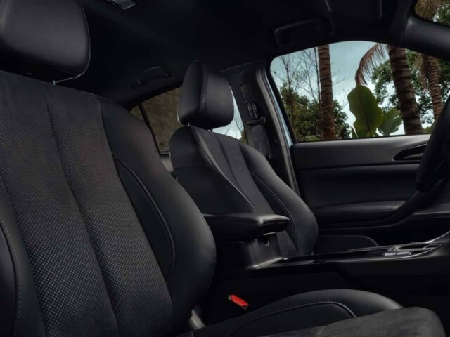 mitsubishi eclipse cross tarmac interior mitsubishi eclipse cross tarmac interior