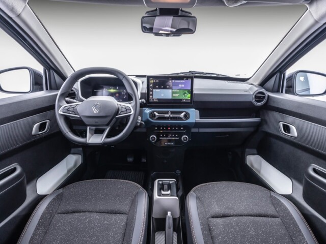 Novo Renault Kwid E-Tech 2026 interior Novo Renault Kwid E-Tech 2026 interior