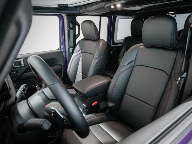 Jeep Wrangler Moab 392 interior Jeep Wrangler Moab 392 interior