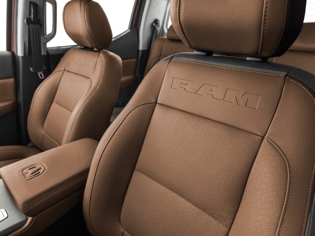 Ram Dakota Laramie interior Ram Dakota Laramie interior