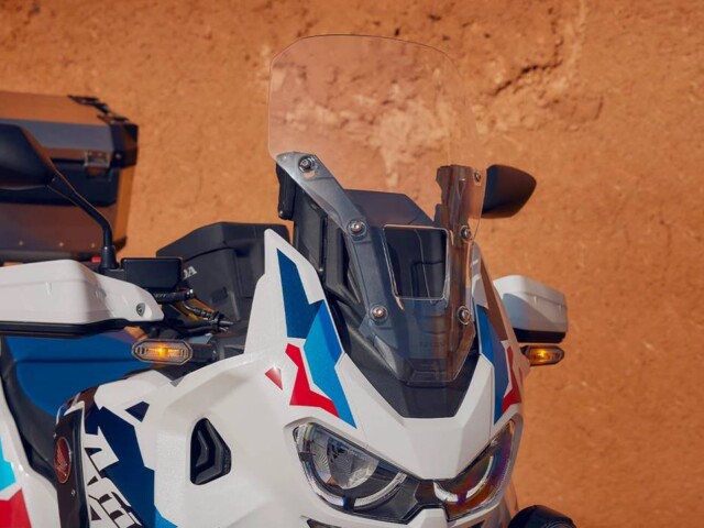 Honda Africa Twin 2026 detalhe farol Honda Africa Twin 2026 detalhe frente