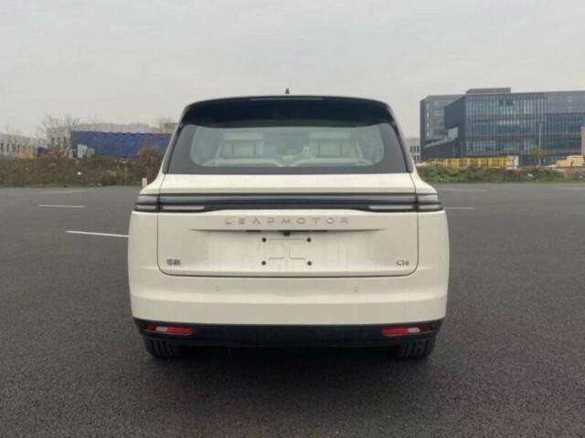 Leapmotor C16 traseira Leapmotor C16 traseira