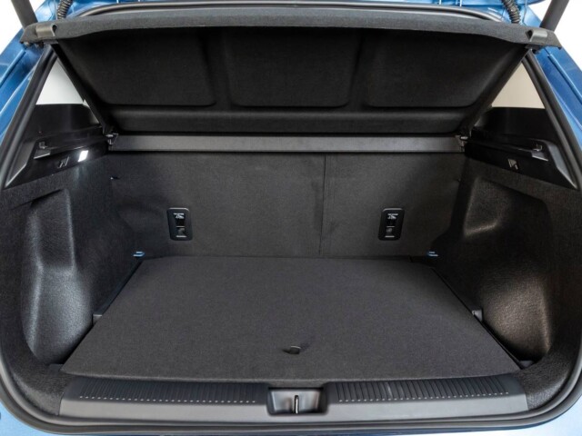 MG S5 interior porta malas MG S5 interior porta malas