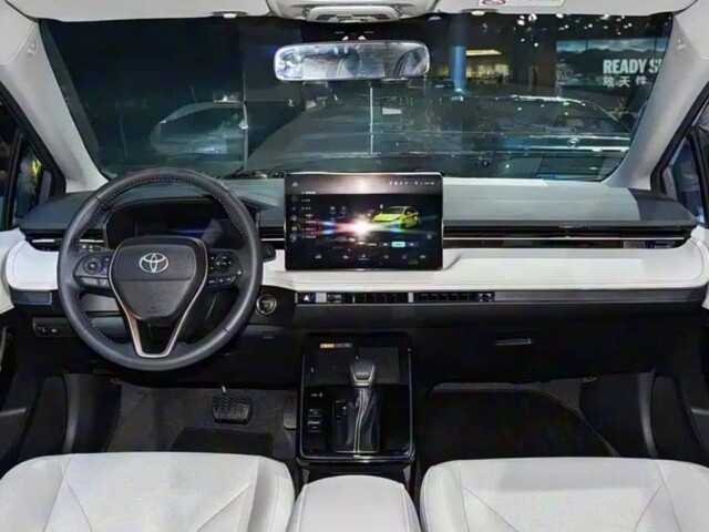 Novo Toyota Corolla 2026 interior Novo Toyota Corolla 2026 interior