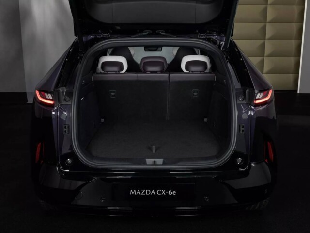 Mazda CX-6e porta malas Mazda CX-6e porta malas