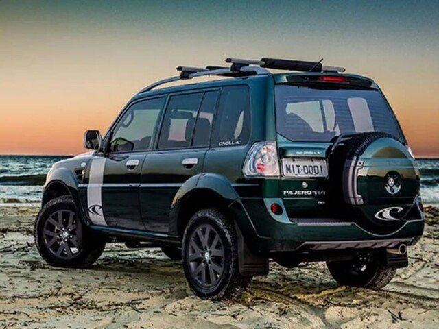 Mitsubishi Pajero TR4 Mitsubishi Pajero TR4