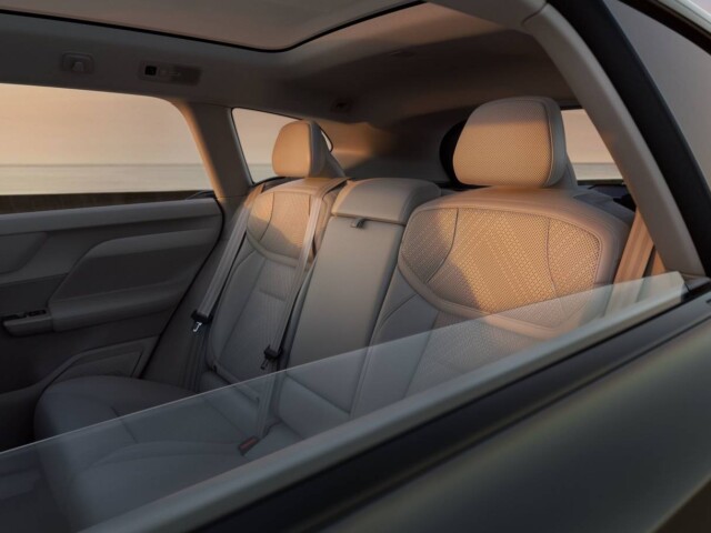 Volvo EX60 interior banco traseiro Volvo EX60 interior banco traseiro