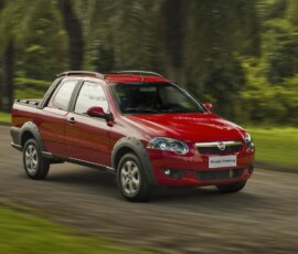 Guia de usado Fiat Strada de 1998 a 2025 - Versões, motores, equipamentos e preços atualizados 12 Fiat Strada Trekking 2012