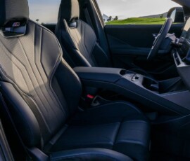 BMW iX3 2026 interior bancos dianteiros BMW iX3 2026 interior bancos dianteiros