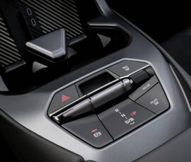 BMW iX3 2026 interior console central BMW iX3 2026 interior console central