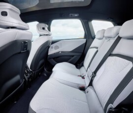 BMW iX3 2026 interior banco traseiro BMW iX3 2026 interior banco traseiro