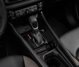 Jeep Renegade 2027 interior console central Jeep Renegade 2027 interior console central