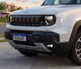 Jeep Renegade 2027 detalhe dianteira grade e farois Jeep Renegade 2027 detalhe dianteira grade e farois