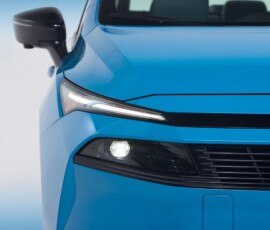 Nissan Versa 2027 detalhe farol Nissan Versa 2027 detalhe farol