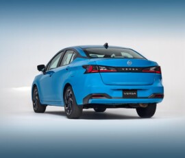 Nissan Versa 2027 traseira Nissan Versa 2027 traseira