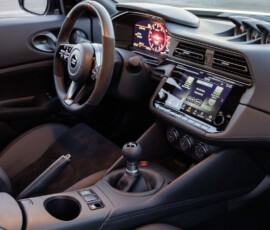 Nissan Z Nismo 2027 interior painel Nissan Z Nismo 2027 interior painel