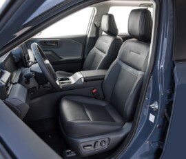 Toyota RAV4 2026 interior bancos dianteiros Toyota RAV4 2026 interior bancos dianteiros