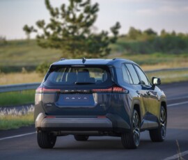 Toyota RAV4 2026 traseira Toyota RAV4 2026 traseira