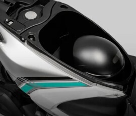 Yamaha ZR Hybrid espaço embaixo do banco Yamaha ZR Hybrid espaço embaixo do banco