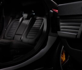 Ferrari Luce interior banco traseiro Ferrari Luce interior banco traseiro