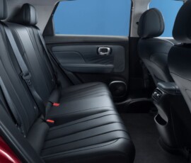 GAC Aion UT é lançado no Brasil, confira, preços, versões, equipamentos e motorização (ele não é tão barato) 7 Aion UT interior banco traseiro