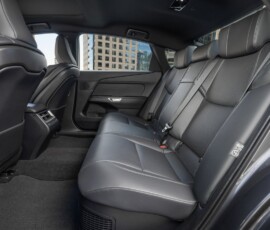 Lexus ES 350h 2026 interior banco traseiro Lexus ES 350h 2026 interior banco traseiro