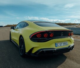 Mercedes AMG GT 2027 4 Doors (4 portas) traseira rear view Mercedes AMG GT 2027 4 Doors (4 portas) traseira rear view