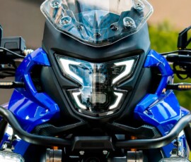 SBM 250T detalhe farol LED SBM 250T detalhe farol LED