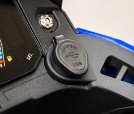 SBM 250T tomada USB SBM 250T tomada USB