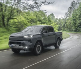 Toyota Hilux 2027 BEV (elétrica) Toyota Hilux 2027 BEV (elétrica)