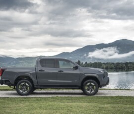 Toyota Hilux 2027 BEV (elétrica) Toyota Hilux 2027 BEV (elétrica)