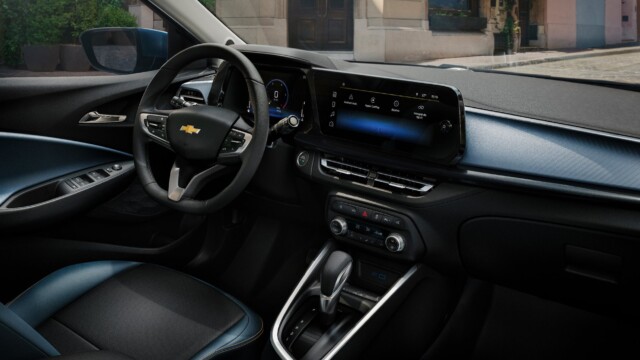 Chevrolet Onix Plus 2027 interior painel Chevrolet Onix Plus 2027 interior painel
