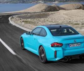 BMW M2 2027 traseira BMW M2 2027 traseira