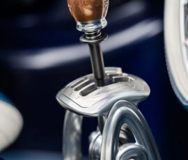 Pagani Huayra 70 Derecho interior alavanca de câmbio Pagani Huayra 70 Derecho interior alavanca de câmbio