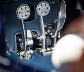 Pagani Huayra 70 Derecho interior pedais Pagani Huayra 70 Derecho interior pedais