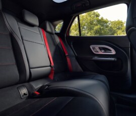 Mercedes GLA 2027 interior banco traseiro Mercedes GLA 2027 interior banco traseiro