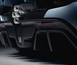 Hennessey Blackbird detalhe traseira Hennessey Blackbird detalhe traseira