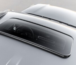Poer P30 Exclusive teto solar vista externa Poer P30 Exclusive teto solar vista externa