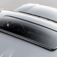 Poer P30 Exclusive teto solar vista externa Poer P30 Exclusive teto solar vista externa
