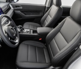 Poer P30 Pro interior bancos dianteiros Poer P30 Pro interior bancos dianteiros
