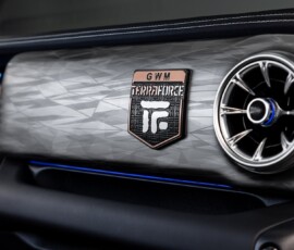 GWM Tank 300 TerraForce interior detalhe painel GWM Tank 300 TerraForce interior detalhe painel