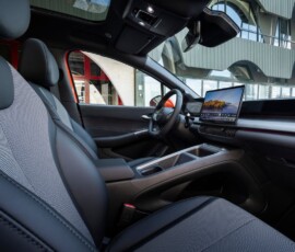 BYD Dolphin G DM-i 2027 interior painel e bancos BYD Dolphin G DM-i 2027 interior painel e bancos