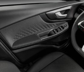 Fiat Fastback Audace 2027 interior forrações das portas Fiat Fastback Audace 2027 interior forrações das portas